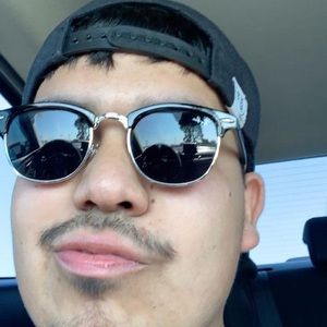 Meet your Posher, Oscar